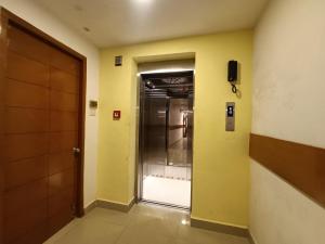 Fotografie z fotogalerie ubytování GT Grande Hotel-Near US Consulate v destinaci Čennaí