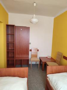 Posteľ alebo postele v izbe v ubytovaní BEST Hotel Garni
