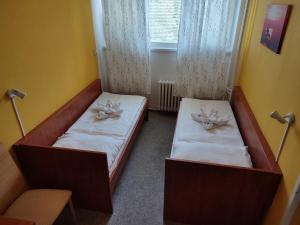 Posteľ alebo postele v izbe v ubytovaní BEST Hotel Garni