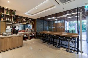 Cucina o angolo cottura di FOX Lite Grogol Jakarta