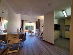 Fotografia z galérie ubytovania MAR Y SOL T2 en Duplex 34m2 Terrasse 2 Personnes v destinácii Fréjus