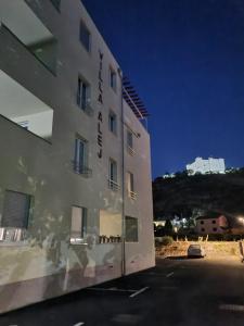 Výhľad na hory alebo výhľad na hory priamo z apartmánu
