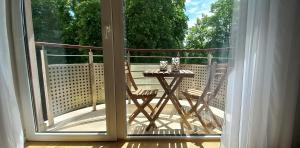 Rõdu või terrass majutusasutuses ApartamentyPrzyMorzu Centrum Blisko Plaży