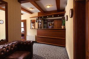 Lounge alebo bar v ubytovaní Prague Hotel Carl Inn restaurant & Free Parking
