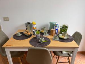 Casa vacanze Baglio Barcellona Mondello italokat is kínál