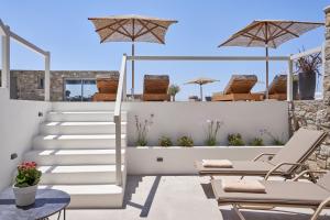 Foto dalla galleria di Ionic Suites a Super Paradise Beach