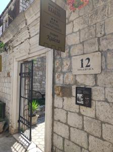 Certifikát, ocenenie alebo iný dokument vystavený v ubytovaní Studios Kadena Trogir - 18th century stone house