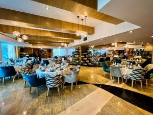 Restaurace v ubytování Kenzi Tower Hotel