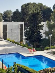 Bazén v ubytování Ingrid Apartment nebo v jeho okolí