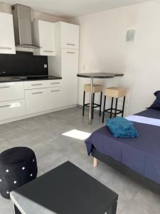 Η κουζίνα ή μικρή κουζίνα στο Côtéplage +6 φωτογραφίες