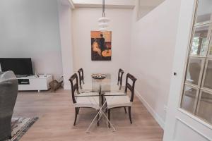 Et opholdsområde på Park view beautiful apartment Bilbao