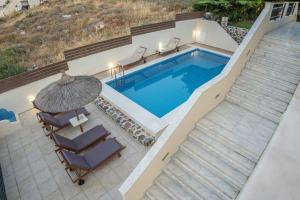 Bassein majutusasutuses Villa "A casa d' Irene"- Seaview Villa with private pool või selle lähedal