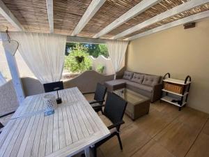 Fotografie z fotogalerie ubytování Casa Teresa v destinaci Porto Pino + 52 fotografií