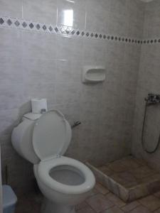 Koupelna v ubytování Agios Nikolaos Sea Side Apartments