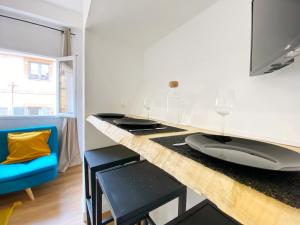 Kuchyň nebo kuchyňský kout v ubytování Hypercentre 9 Toulousain appartement climatisé