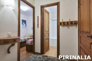 Imagine din galeria proprietății Arties centro ático duplex ARA în Arties