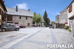 Imagine din galeria proprietății Arties centro ático duplex ARA în Arties