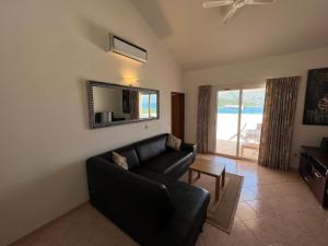 Μια τηλεόραση ή/και κέντρο ψυχαγωγίας στο Apartmani Tonko