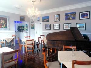 Gallery image of OYO Timothy's in Tenby