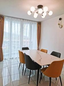 Φωτογραφία από το άλμπουμ του THE SUNDAVILLE SUITE - EXQUISITE 3 BEDROOMS*8PAX* σε Kuah +12 φωτογραφίες