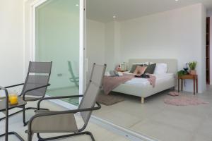 Posedenie v ubytovaní 394921 - WONDERFUL SEMI DETACHED VILLA