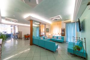 Khu vực ghế ngồi tại Hotel Ancora