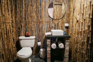 Kupatilo u objektu Glamping de Lujo, Escapada Romántica en la Naturaleza
