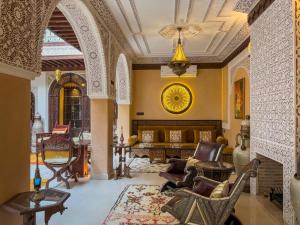 Posezení v ubytování Perlekech Riad & Spa