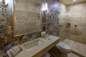Koupelna v ubytování Hotel Casa Canabal by Faranda Boutique