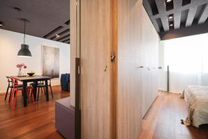Postel nebo postele na pokoji v ubytování Apartment F