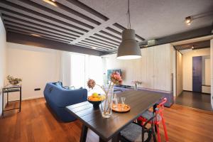 Posezení v ubytování Apartment F