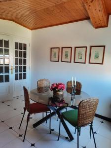 Posedenie v ubytovaní Ático en O Grove con jardín (Rias Baixas)