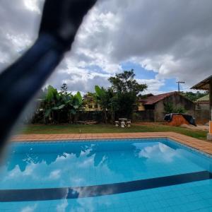 Swimmingpoolen hos eller tæt på Granja das Rosas