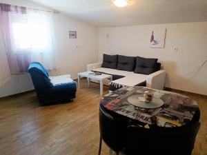 Posedenie v ubytovaní Apartments Babic 50 meters from the beach