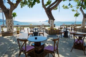 Restoran atau tempat lain untuk makan di MIA CASA HOTEL