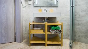 Koupelna v ubytování Flying Bed Apartment close to Prague Castle and Airport