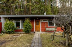 Imagem da galeria de Cozy and Spacious Row House em Turku