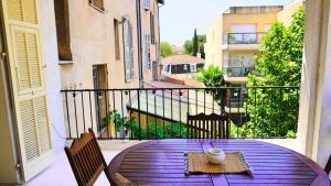 Photo de la galerie de l'établissement Appartement 1 chambre avec Terrasse, Rue Pons, By Palmazur Vacances, à Cannes