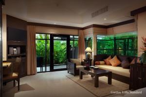 Ein Sitzbereich in der Unterkunft Bo Phut Resort and Spa - SHA Plus