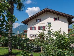 Guesthouse Pension Grafenstein
