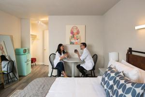Επισκέπτες που μένουν στο Hotel McCoy Pullman