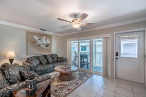 Gallery image of Shore Haven Unit 5A, 2 Bedroom, WIFI, Gulf View, Sleeps 4 in Clearwater Beach