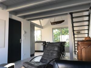 Gallery image of Duplex vue sur tour Appartement Remparts 3 in La Rochelle +17 photos