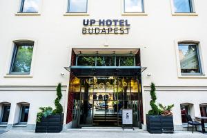 Exteriér alebo vchod do ubytovania Up Hotel Budapest + 37 fotografií