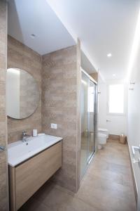 Kúpeľňa v ubytovaní Kaary BellaVita Superior Room