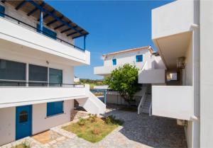 The building in which the holiday home is located