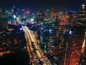 Pemandangan umum bagi Jakarta atau pemandangan bandar yang diambil dari hotel