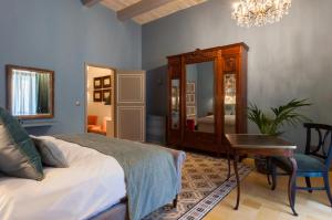 Posezení v ubytování The Coleridge Boutique Hotel In Valletta + 37 fotografií