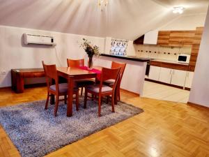 Kuchyň nebo kuchyňský kout v ubytování Apartman Branko