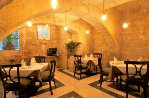 Restaurace v ubytování The Coleridge Boutique Hotel In Valletta